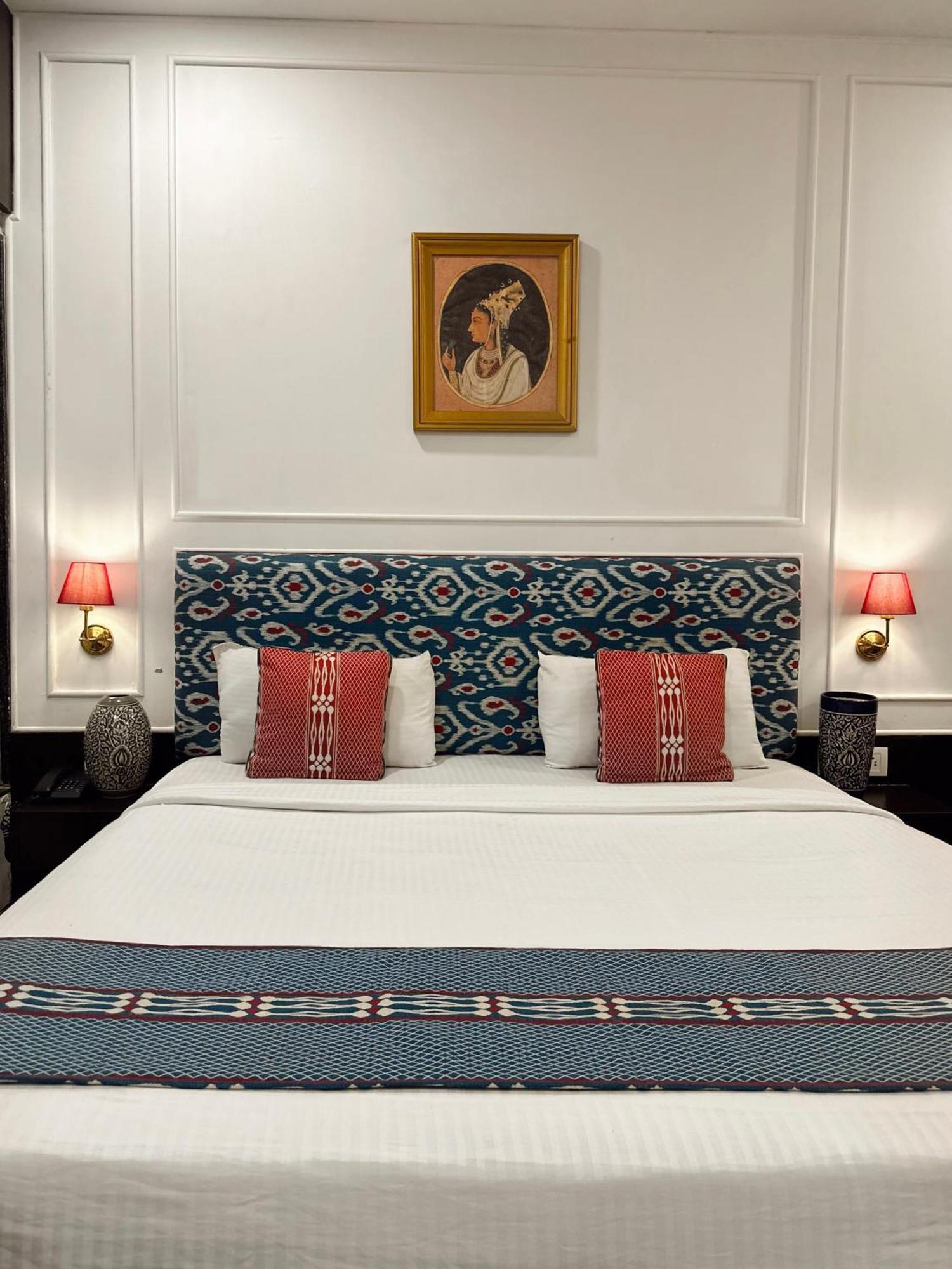 Hotel Atulyaa Taj Агра Экстерьер фото